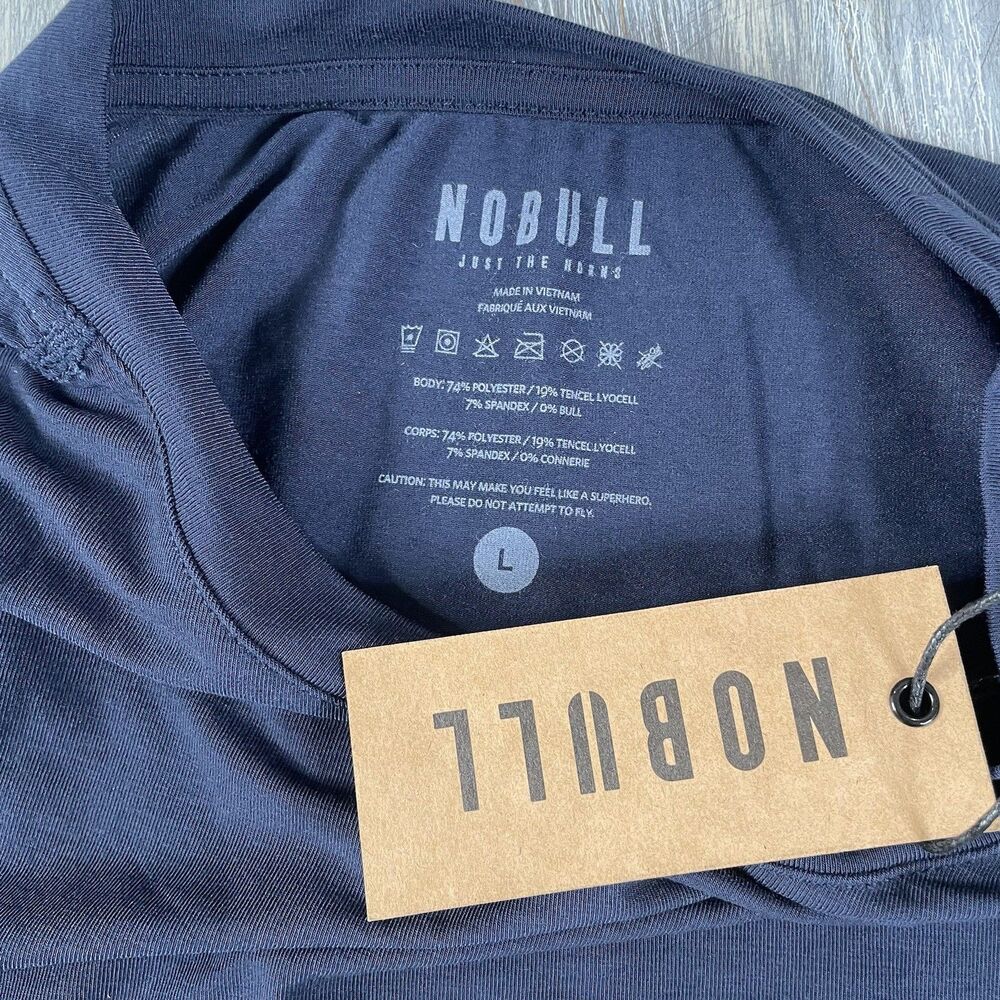 Nobull Shirt - Picture 2 of 3